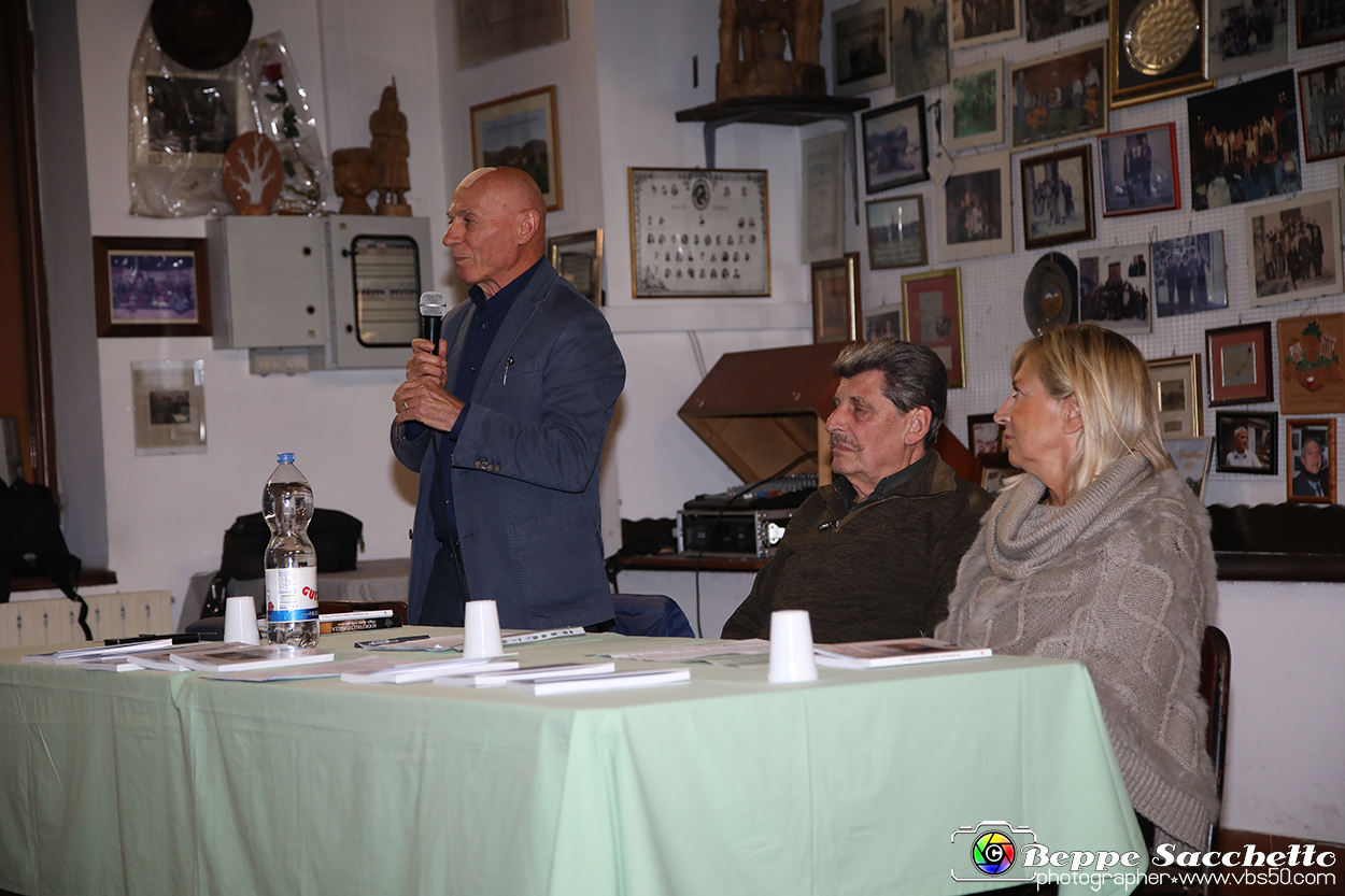 VBS_3066 - Presentazione libro 'Tra Valchiusella e Messico in giro per l'Olivetti' di Meuccio Bertarione.jpg